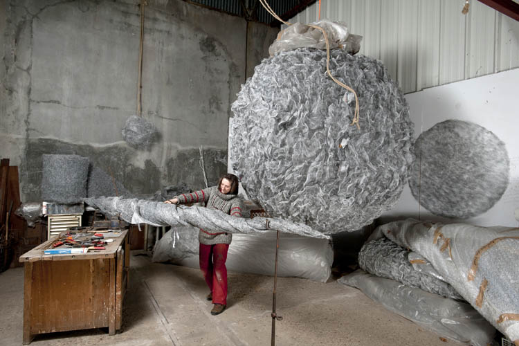 Nadya Bertaux dans son atelier